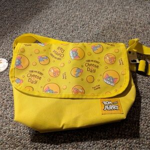 Vintage✨ Tom & Jerry Messenger Bag